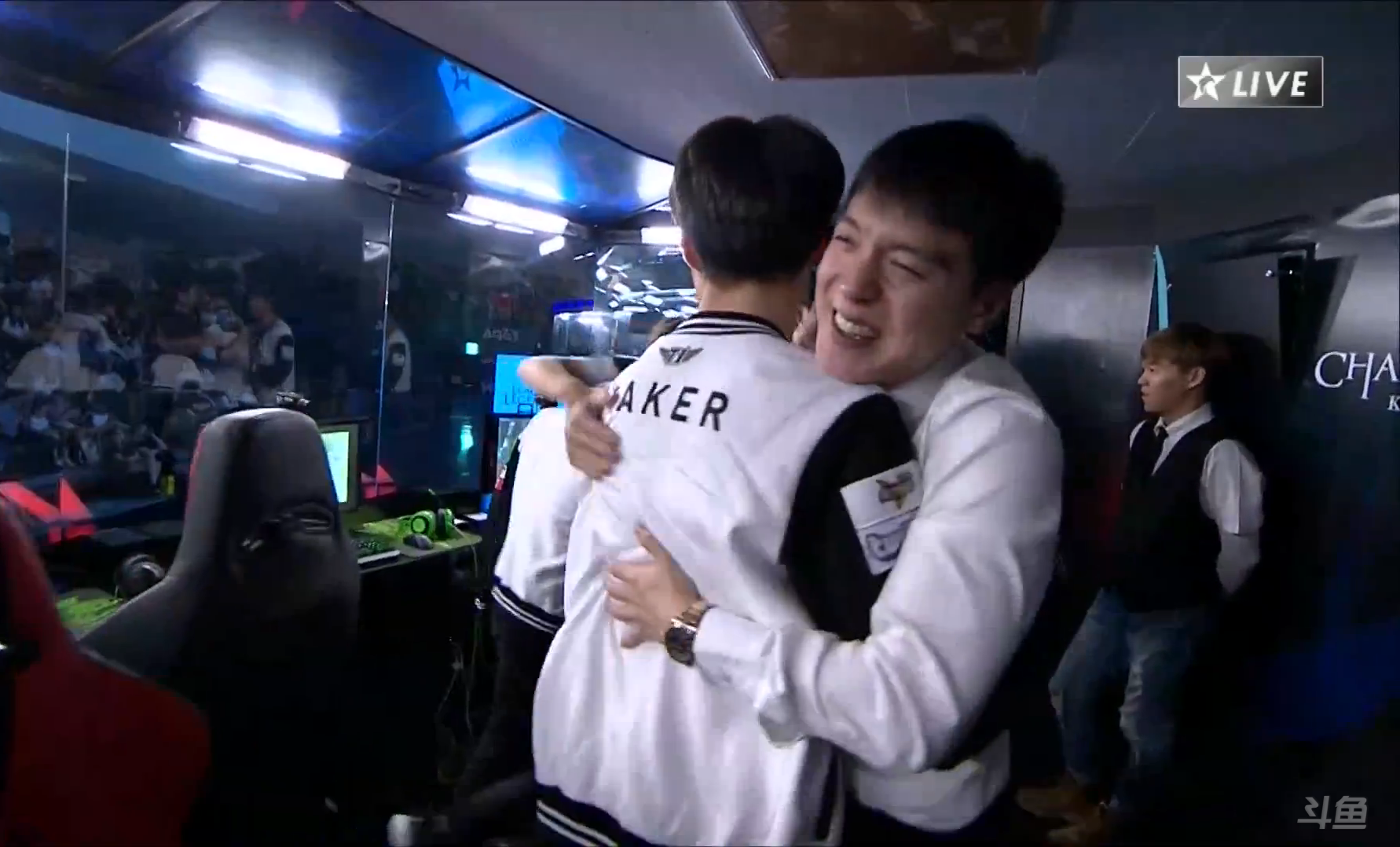 TSM碾压KT，Peanut单局斩获MVP宿命之战全球总决赛，引爆全场热议