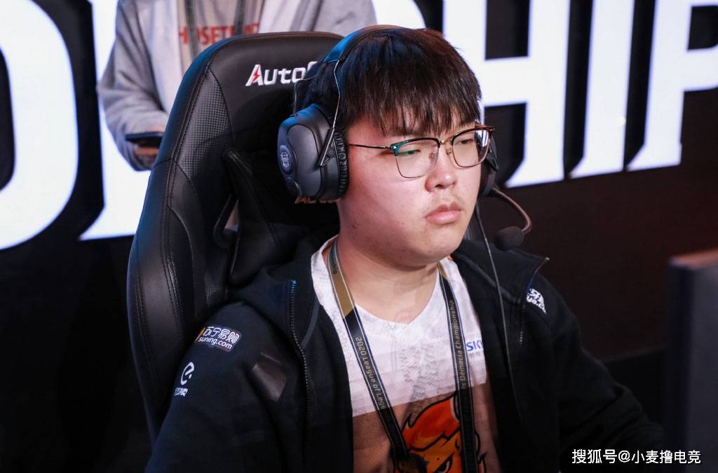 开云体育在线-FNC横扫DFM，Viper单局斩获MVP焦点之战小组赛，强势挺进下一轮的简单介绍